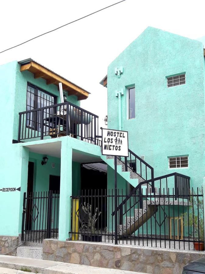 Hospedaje Los Nietos Albergue El Calafate Exterior foto